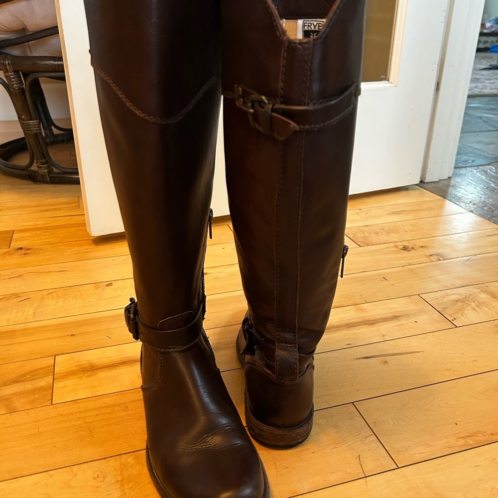 Frye tall boots size 7